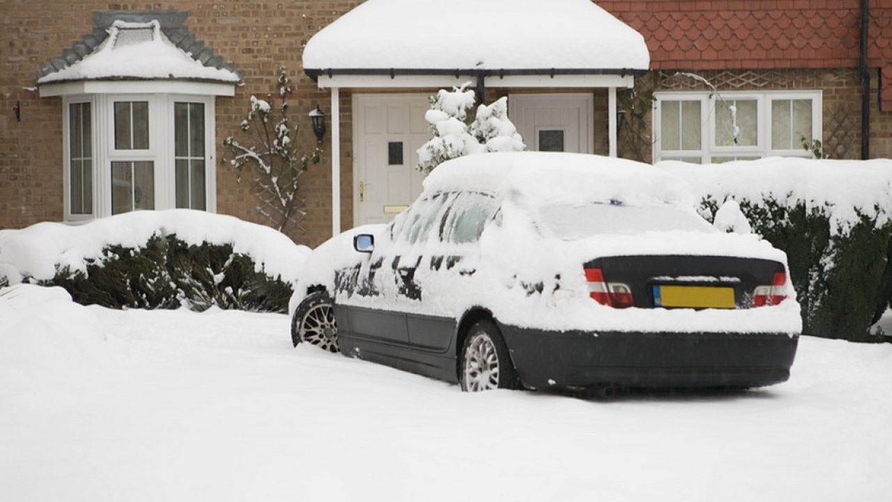 ۱۰ نکته برای نگهداری از باتری خودرو در فصل زمستان 